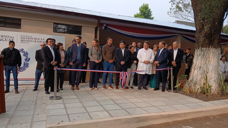 Hospital Psiquiátrico inauguración salas Santiago Peña