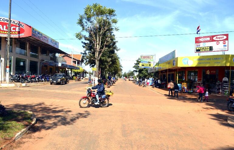 Zona comercial del distrito de Vaquería.