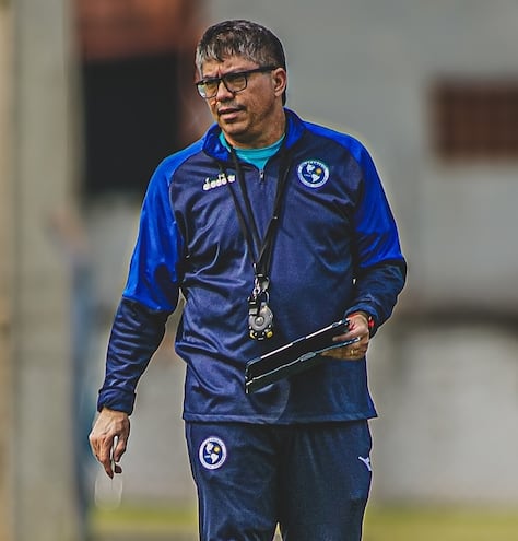 Roberto Torres, director técnico de Sol de América.