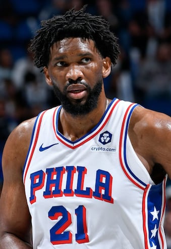 Joel Embiid se perderá lo que resta de la temporada por lesión de rodilla.