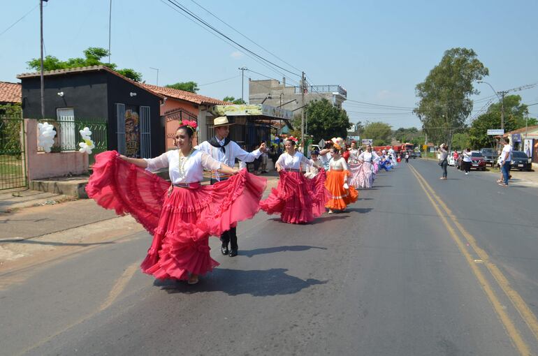 El tradicional desfile de golopas se realizará el jueves en la ciudad de Guarambaré.