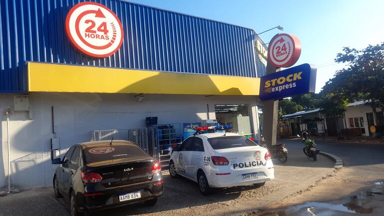 Supermercado en Luque fue asaltado