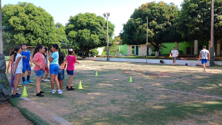 Las actividades deportivas serán priorizadas en el programa Escuelas Abiertas.