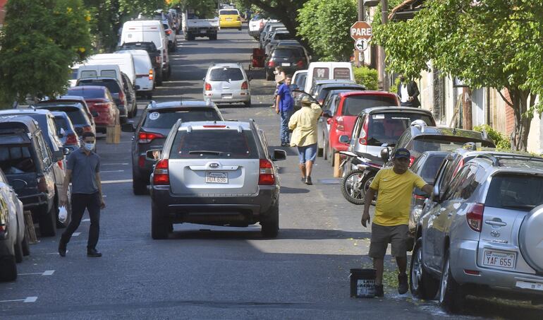 Duros con todos, menos con   cuidacoches