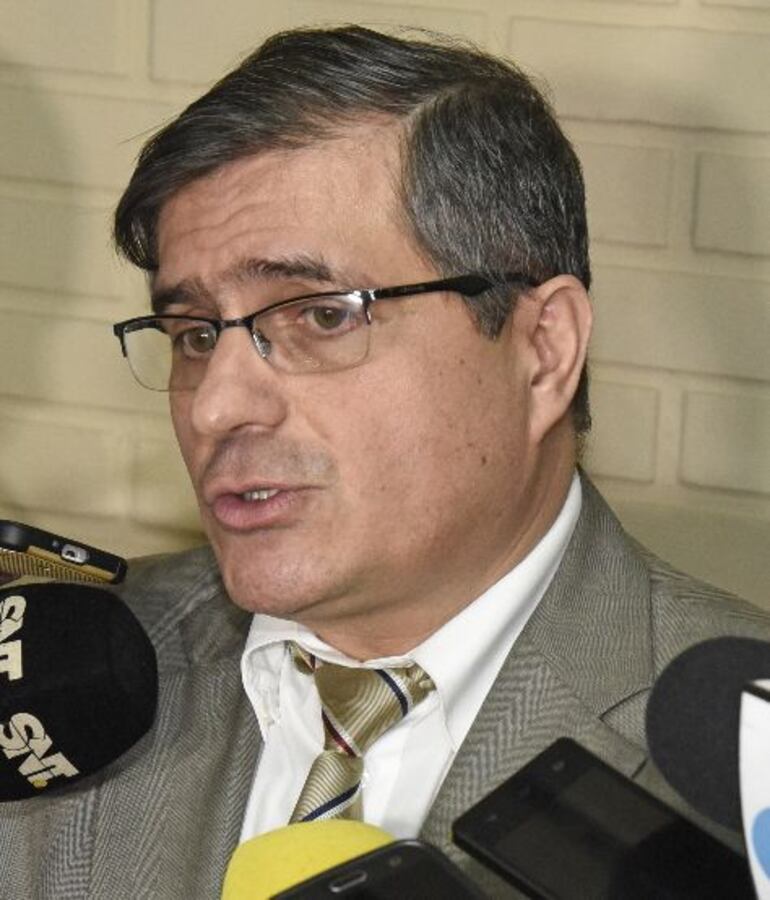 René Fernandez, exfiscal e imputado. 