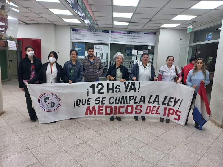 Manifestación realizada por médicos cirujanos pediátricos.