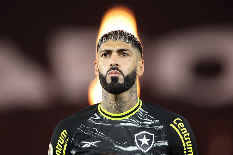 Alexander Barboza, zaguero del Botafogo.