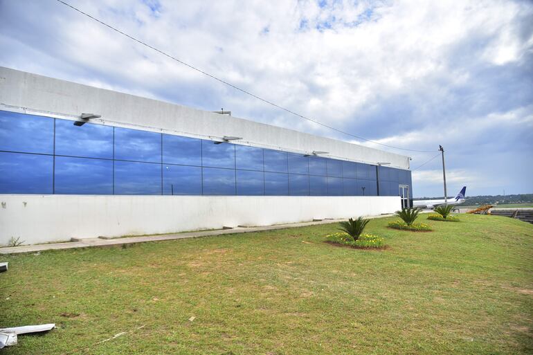 Vista de la zona mejorada del espigón norte del aeropuerto, que estuvo a cargo de la empresa EISA.