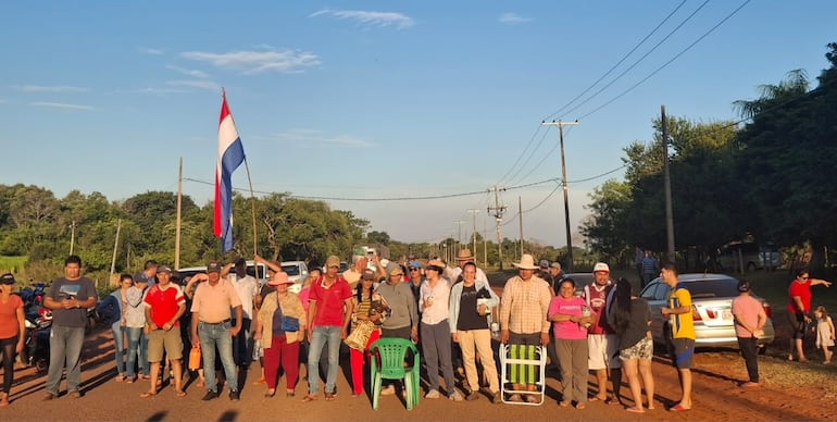 San Juan Bautista: reclamos por polvo y obras paralizadas en la Ruta del Progreso