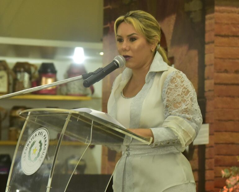 Angie Duarte, ministra de Tursimo.