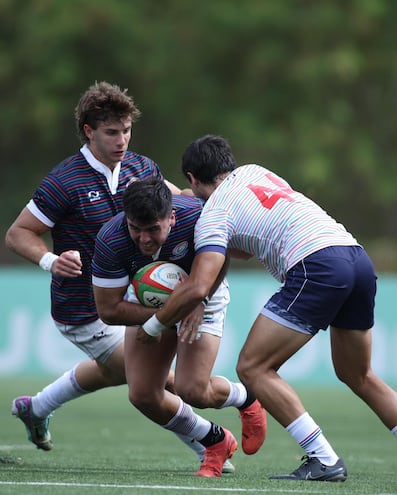 Intensos trabajos de preparación de los Yacaré previo al debut.