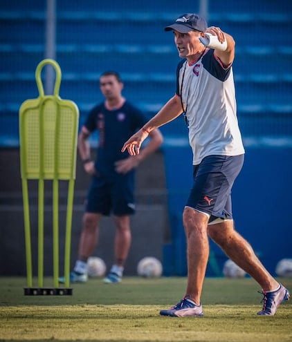 Diego Hernán Martínez en su rol, en uno de los entrenamientos del plantel de Cerro Porteño.