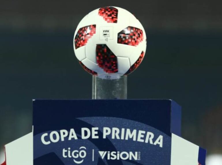 El balón de la Copa de Primera.