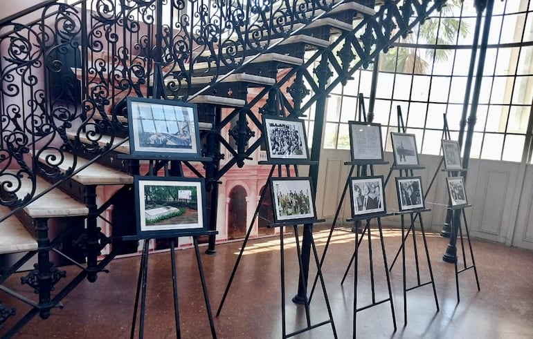 Exposición de fotos sobre José Asunción Flores.