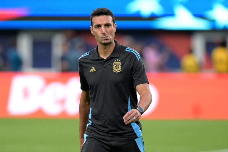 Lionel Scaloni, seleccionador de Argentina, en el partido frente a Canadá por las semifinales de la Copa América 2024 en el MetLife Stadium, en East Rutherford, New Jersey.