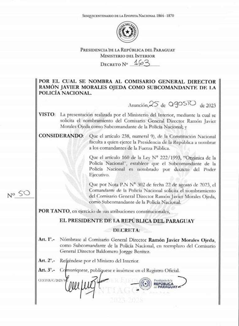 Decreto en el que se nombra como nuevo Subcomandante de la Policía Nacional al Crio. Ramón Morales.