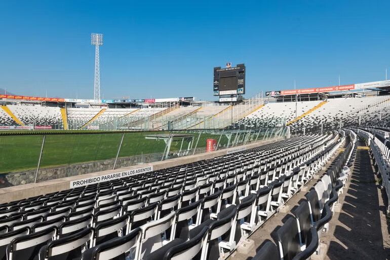 El estadio Monumental del Club Colo Colo en la ciudad de Santiago, Chile.