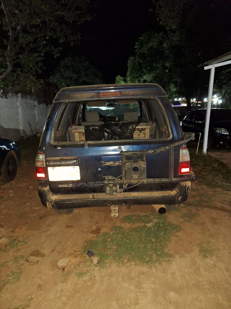 La camioneta en la que Oscar Manuel Fonseca intentó huir tras hurtar un animal vacuno.