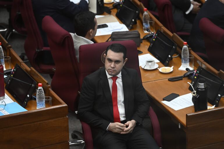 El senador Hernán David Rivas (ANR, HC)