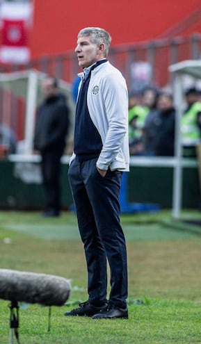 Martín Palermo (07/11/1973), director técnico de Olimpia.