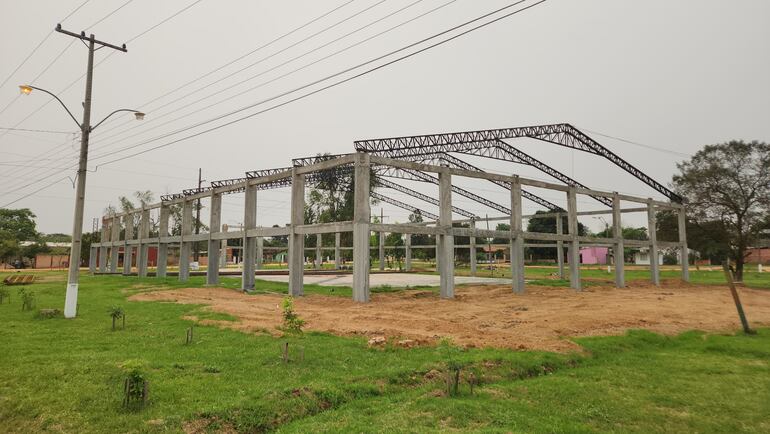 Obras costosas e inconclusas a un año de gestión de intendente de San Pedro