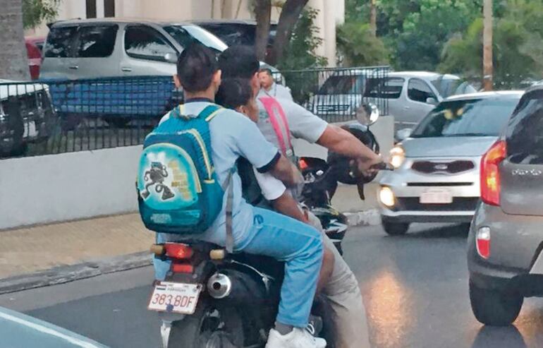 Esa semana que pasó se volvieron a registrar varios accidentes de motocicleta en los que niños resultaron con lesiones.