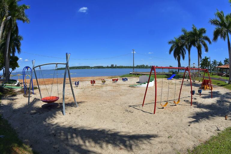 Con lema playa todo el año habilitarán atractivos en Hernandarias.