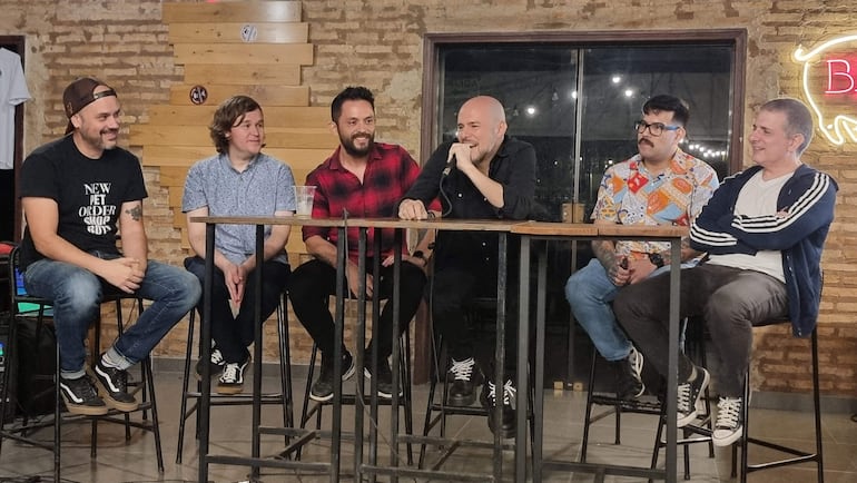 Integrantes de Gaia durante la conferencia de prensa, donde ofrecieron detalles sobre el lanzamiento de "Aves y Peces" remasterizado y el show que darán.