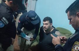 Un hombre fue detenido en Asunción, sospechoso de producción o distribución de pornografía infantil, este jueves.