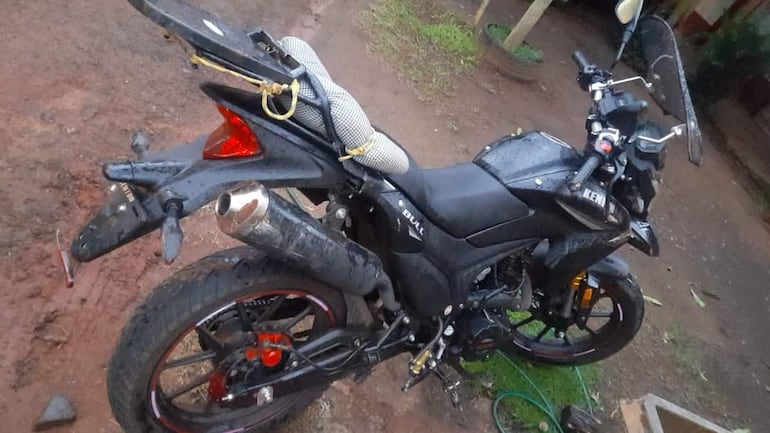 La estudiante de Derecho cayó de esta motocicleta cuando iba como acompañante.