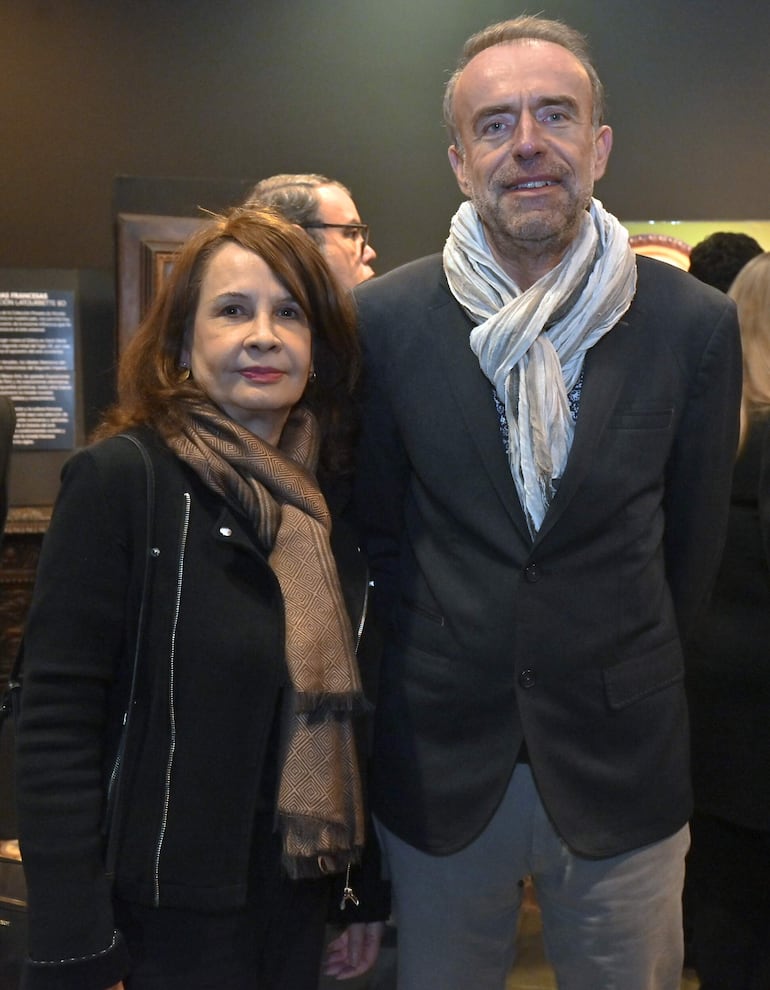 Graciela Brizuela y Christophe Chavagneux. 