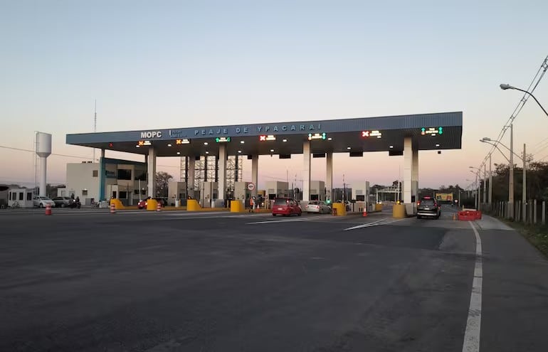 Trabajadores solicitan la exoneración del costo de peajes en Ypacaraí y en la estación Eco Vía de Luque, San Bernardino.