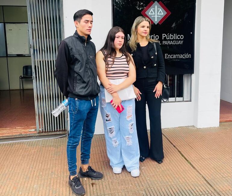 Padres de una niña de seis meses que falleció denuncia por homicidio culposo en el Hospital Pediátrico Municipal de Encarnación.