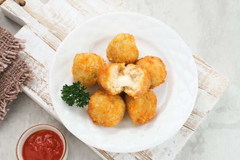 Buñuelos de queso y arroz.