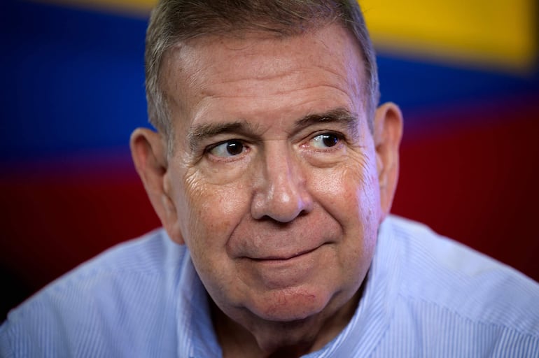 Edmundo González Urrutia fue candidato presidencial de la oposición en Venezuela. (Photo by Gabriela Oraa / AFP)