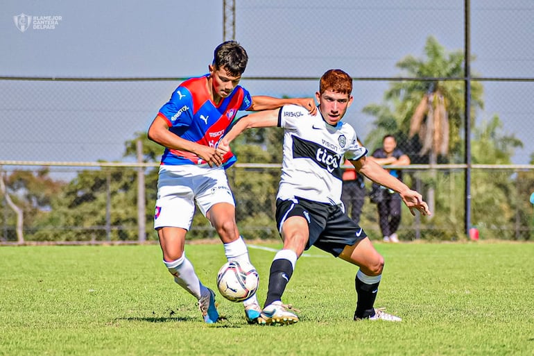 Cerro Porteño y Olimpia empataron en el clásico de la categoría