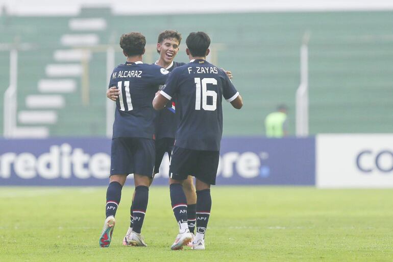 La selección paraguaya sub 15 juega ante Colombia