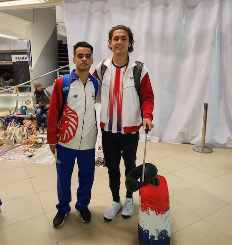 Gustavo Mongelós y Fabrizio Jara rumbo a Puerto Rico.