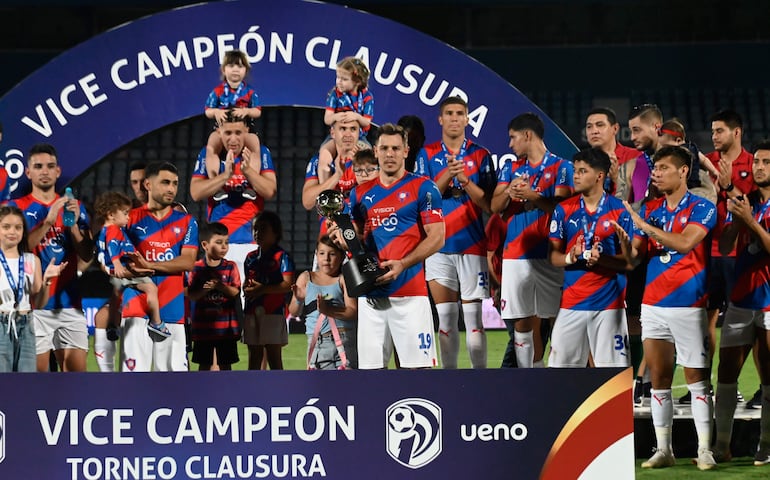 Premiación de Cerro Porteño como vicecampeón del Torneo Clausura 2023.