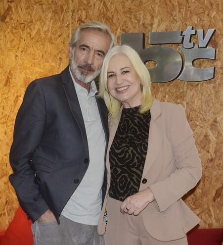 Imanol Arias y Mercedes Morán visitaron el estudio de ABC y brindaron detalles acerca de "Mejor no decirlo"