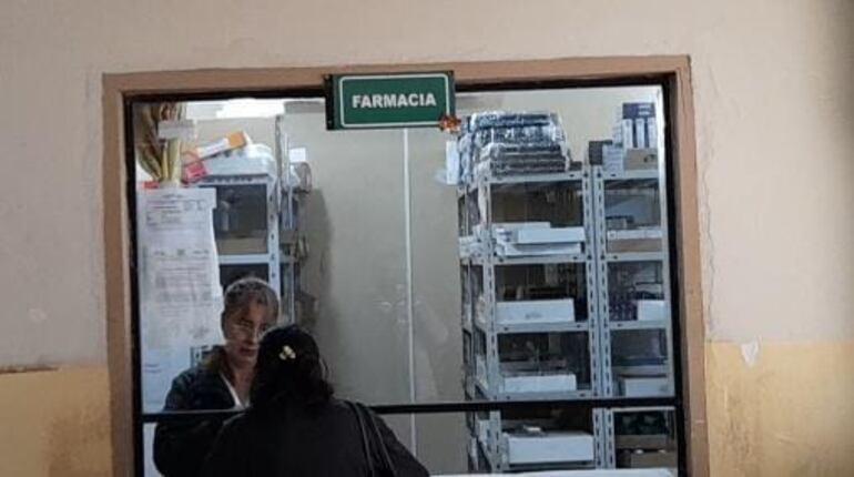 Falta  medicamentos en la farmacia del Hospital Regional de Pilar.