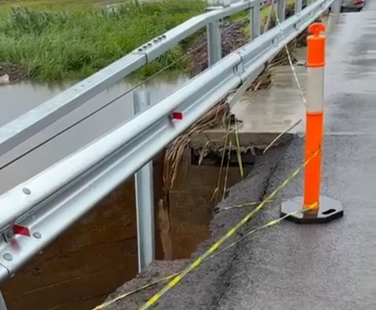 Itapúa: Se reportan daños estructurales en la ruta PY01, tras desbordes de arroyo