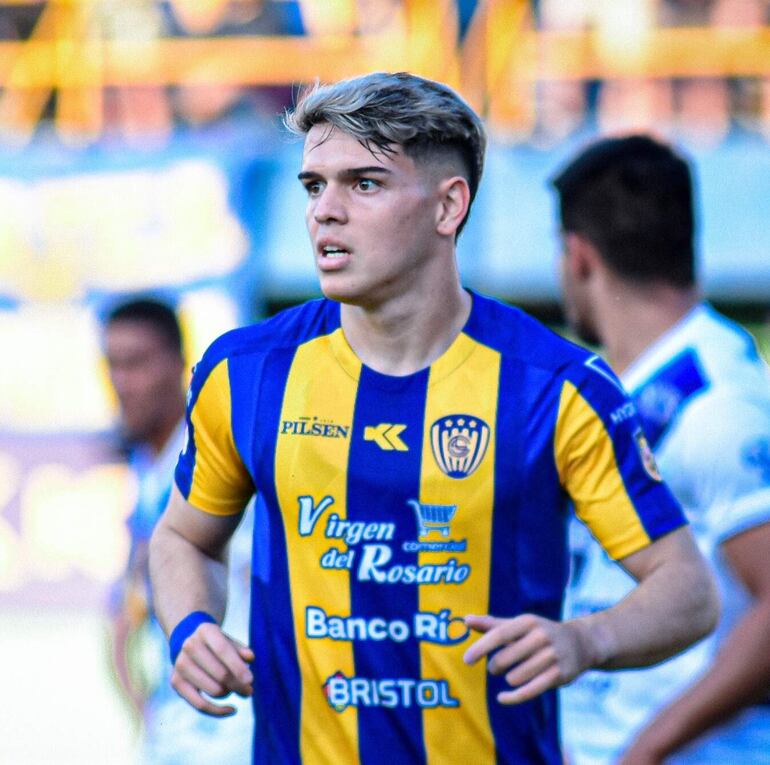 Diego Fernández, jugador del Sportivo Luqueño.