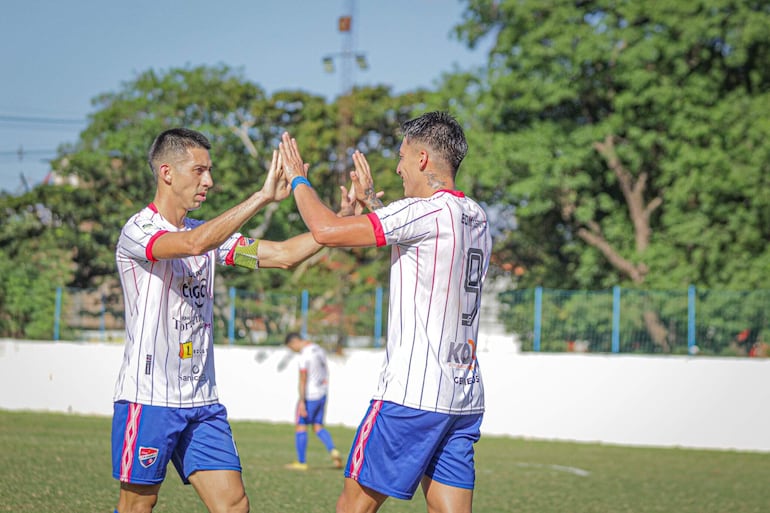 Luis Fleitas abrió  con su tanto el camino del triunfo de 3 de Noviembre contra Benjamín Aceval.