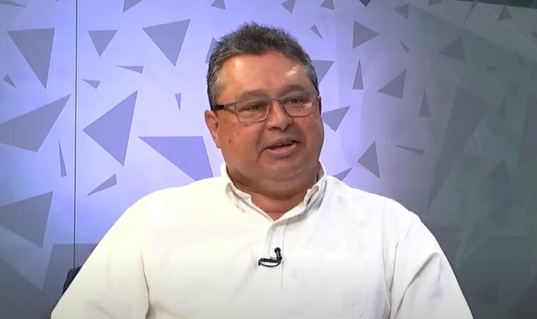 El senador Gustavo Leite en los estudios de ABC TV.
