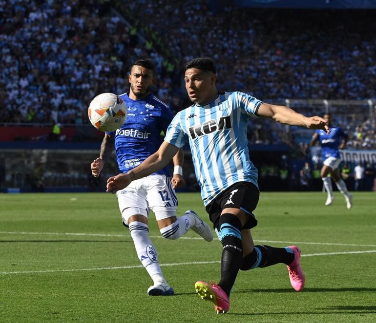 Racing y Cruzeiro juegan la final de la Sudamericana en Barrio Obrero