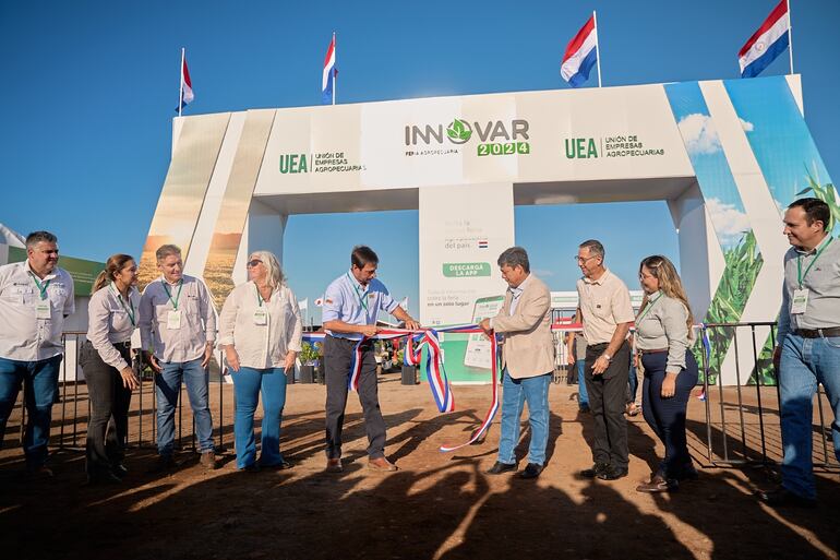 Apertura oficial de la feria Innovar en la mañana de ayer.