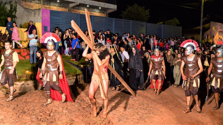 El Vía Crucis se vivenciará en Yaguarón.