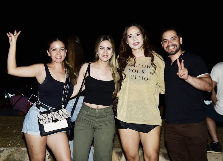 Emilce Aquino, Mara Urbieta, Belén Romero y Aníbal Estigarribia.