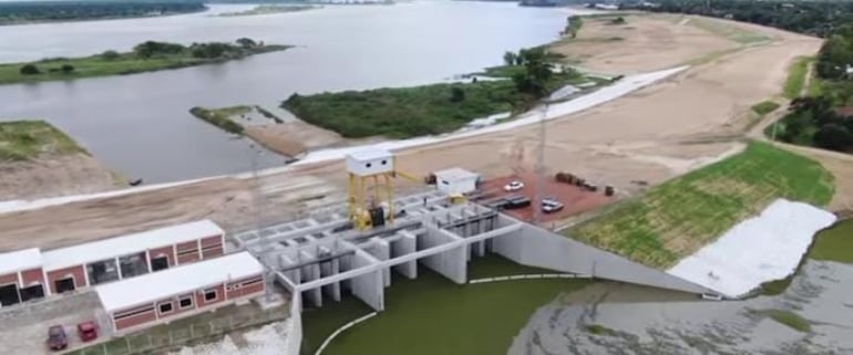 La estación de control construido en el marco de la fase A de la defensa costera de la ciudad de PIlar.